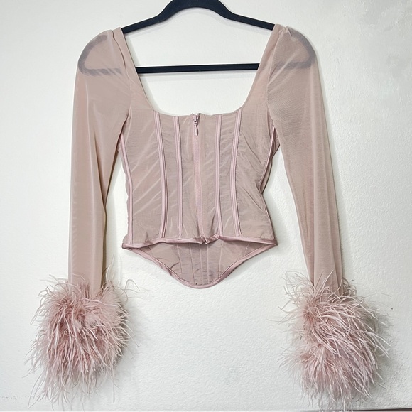 💥SOLD💥 House of CB Stella Blush Pink Mesh Feather Trimmed Corset Top Small - Picture 9 of 16